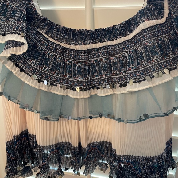 Anthropologie top size medium. - Picture 2 of 5